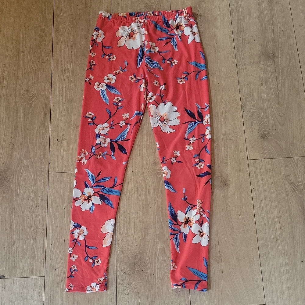 Red and White Floral Leggings Stretchy Knit
